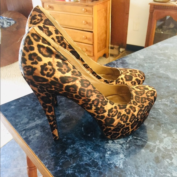 Leopard heels - Picture 2 of 3